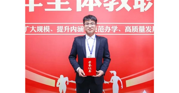 向身边榜样学习 | 二、三月优秀辅导员和教官事迹展播